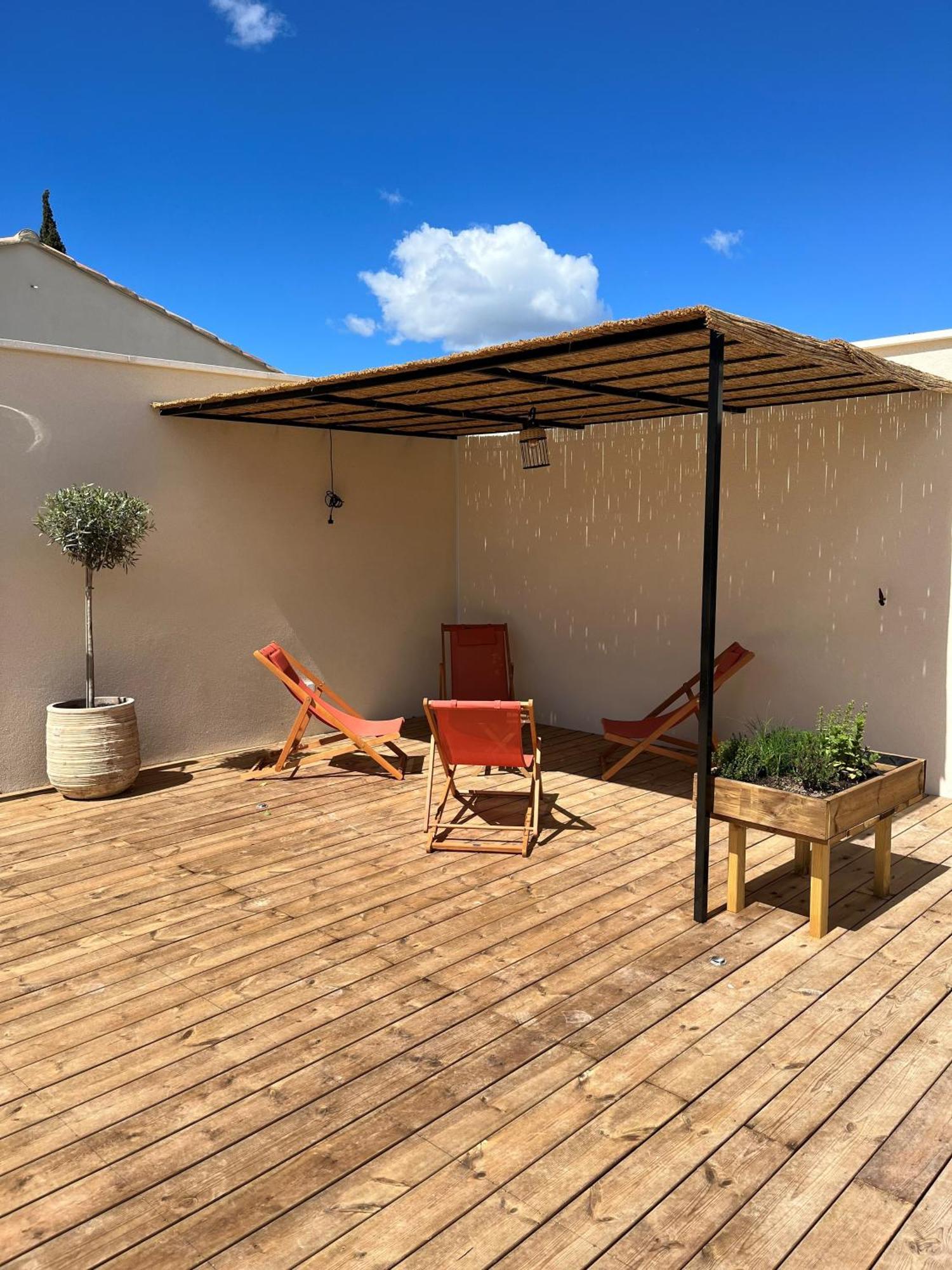 Ferienwohnung Les Logis De Cocagne Saint-Rémy-de-Provence Exterior foto