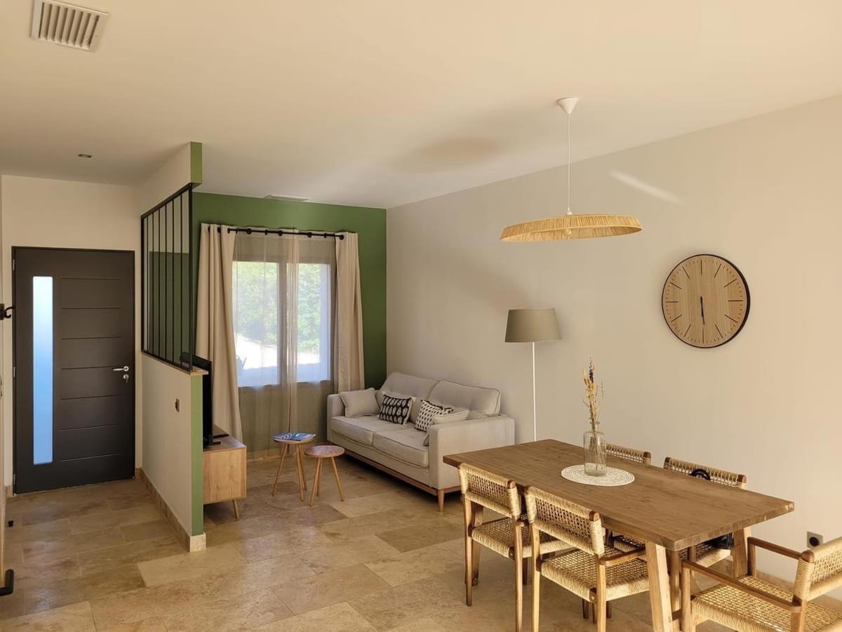 Ferienwohnung Les Logis De Cocagne Saint-Rémy-de-Provence Exterior foto